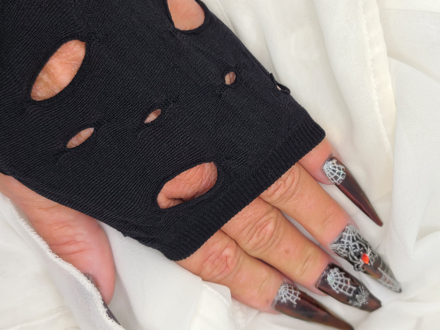 Nailfie sleeves