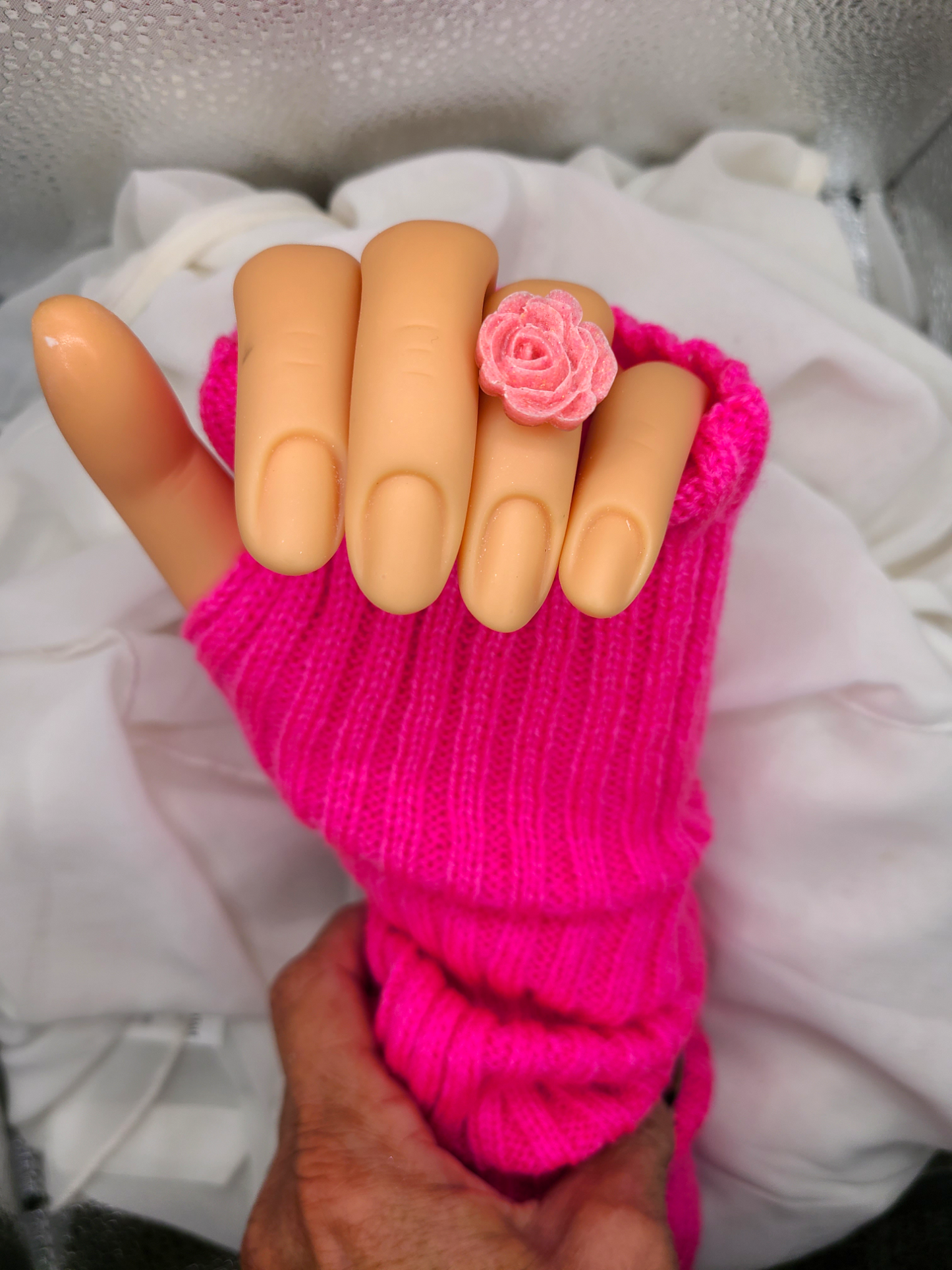 Nailfie sleeves