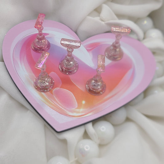 Heart Nail Stand